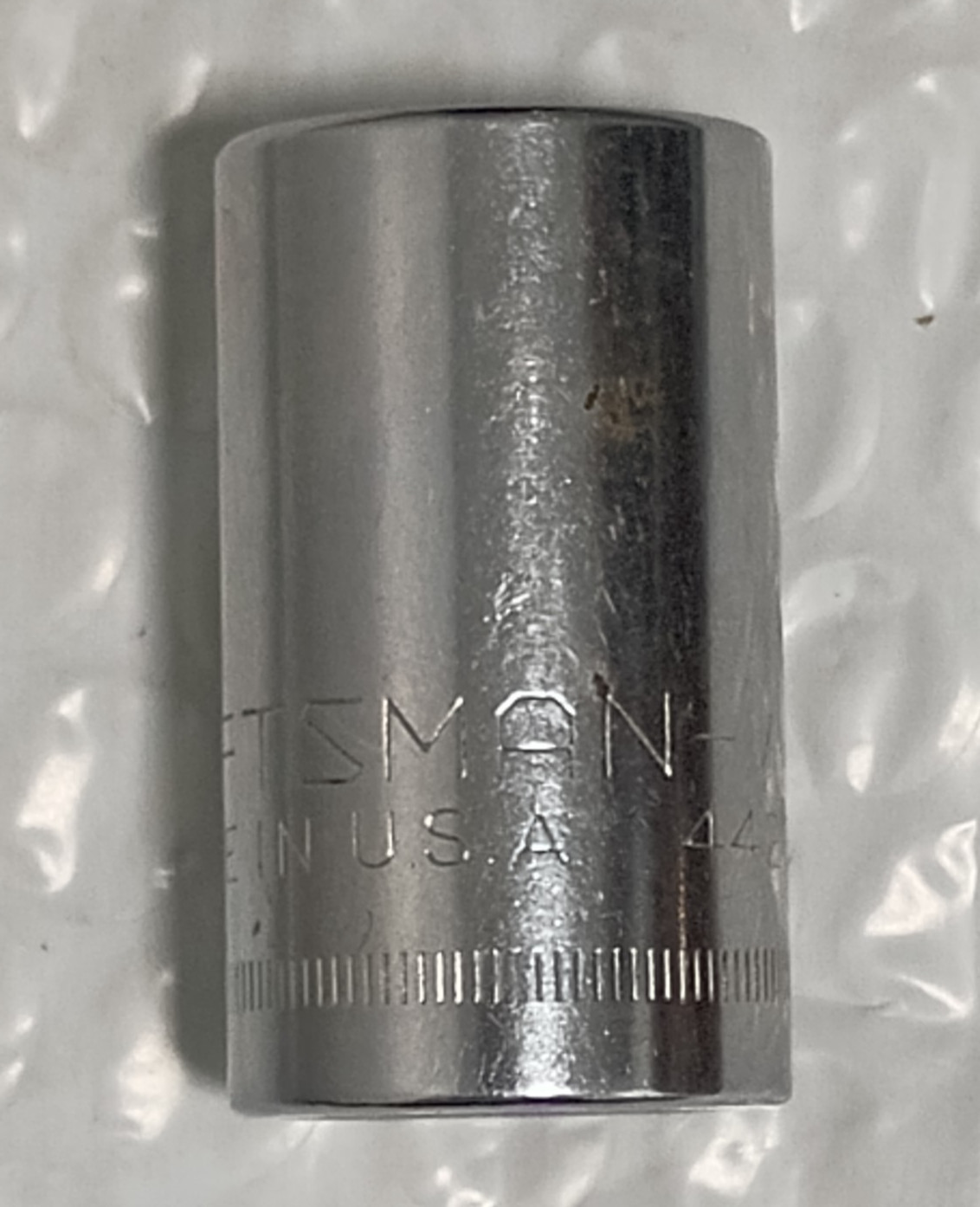CRAFTSMAN TOOLS USA VV44236, 1/2″ DRIVE, 15MM. SOCKET, SHALLOW, 12 POINT.