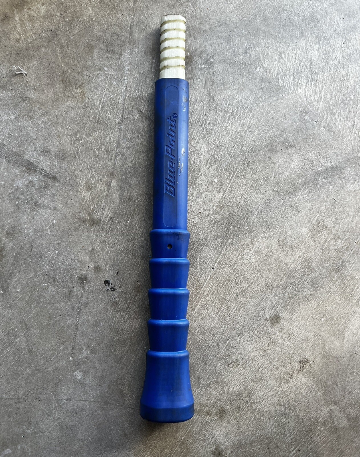 Blue-Point Heavy Duty Fiberglass Hammer Replacement Handle BD4SG-1