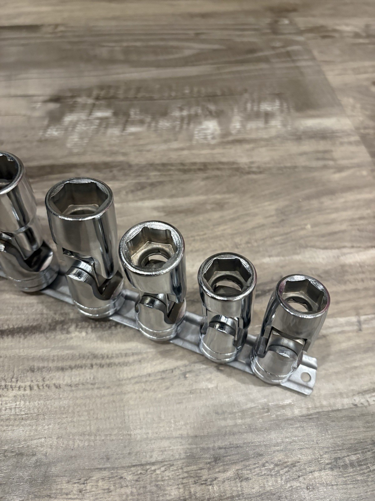 NOS Snap-On Tools 1/2″ drive 9/16″ – 15/16″ 6-pt. Shallow Swivel Socket Set