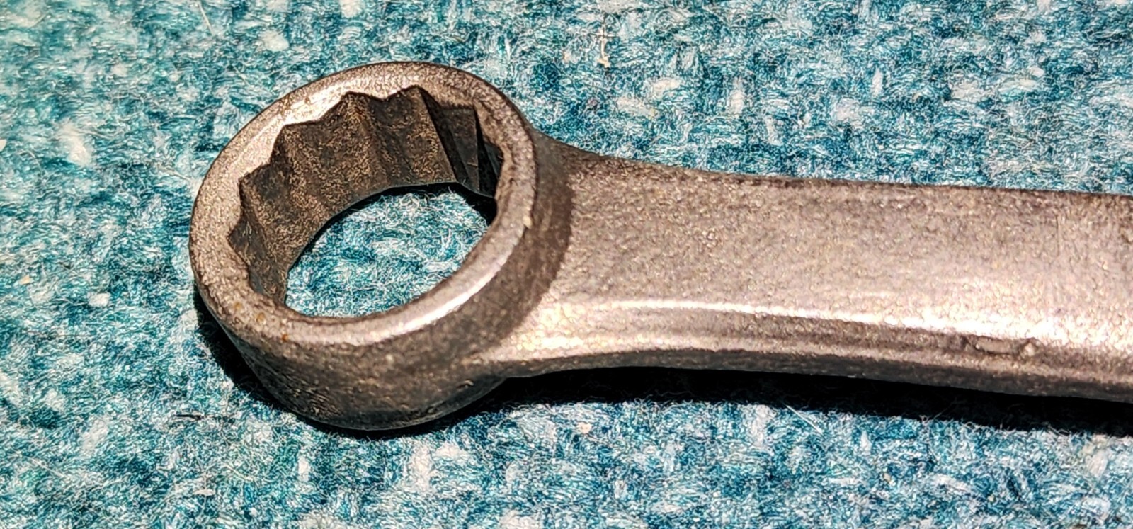 Duro-Chrome 2013 5/8″ x 9/16″ in SAE 12-point circle X box end wrench USA Made!