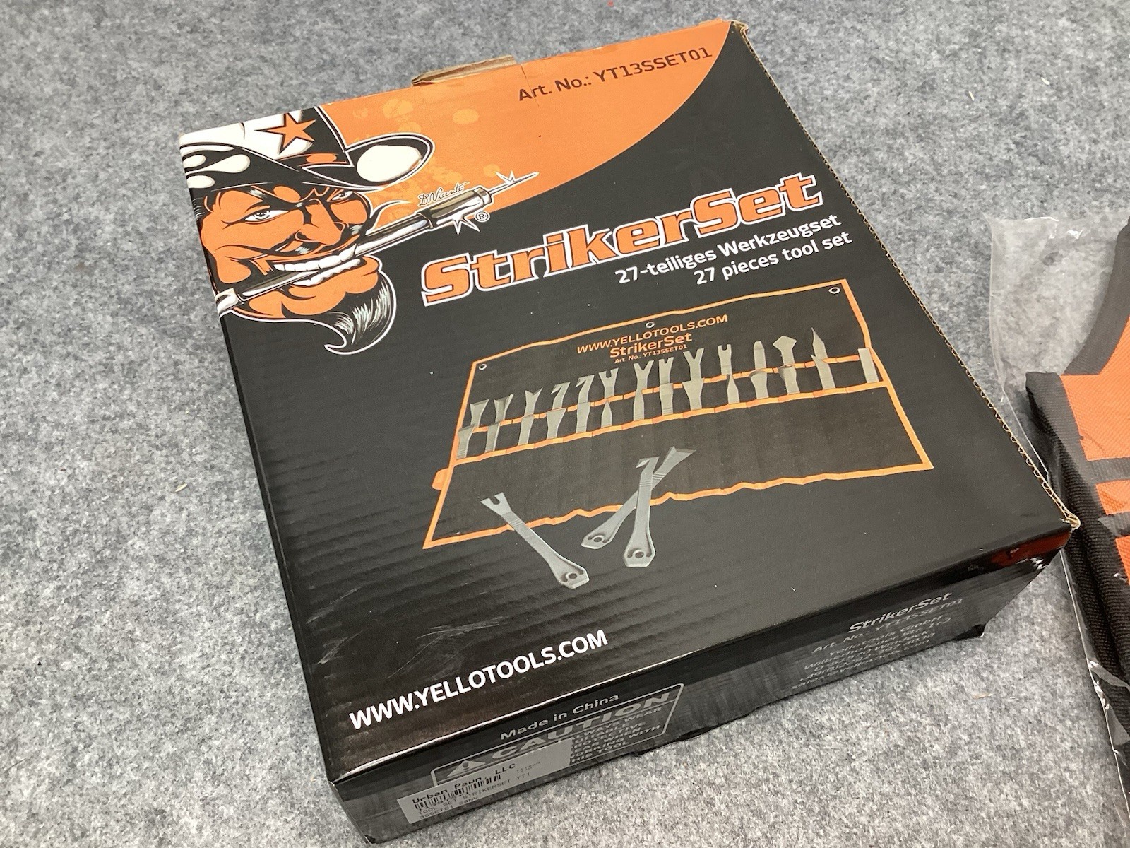 Striker-Set 27 Piece Car Trim Dismantling Tool Set YT13SSET01