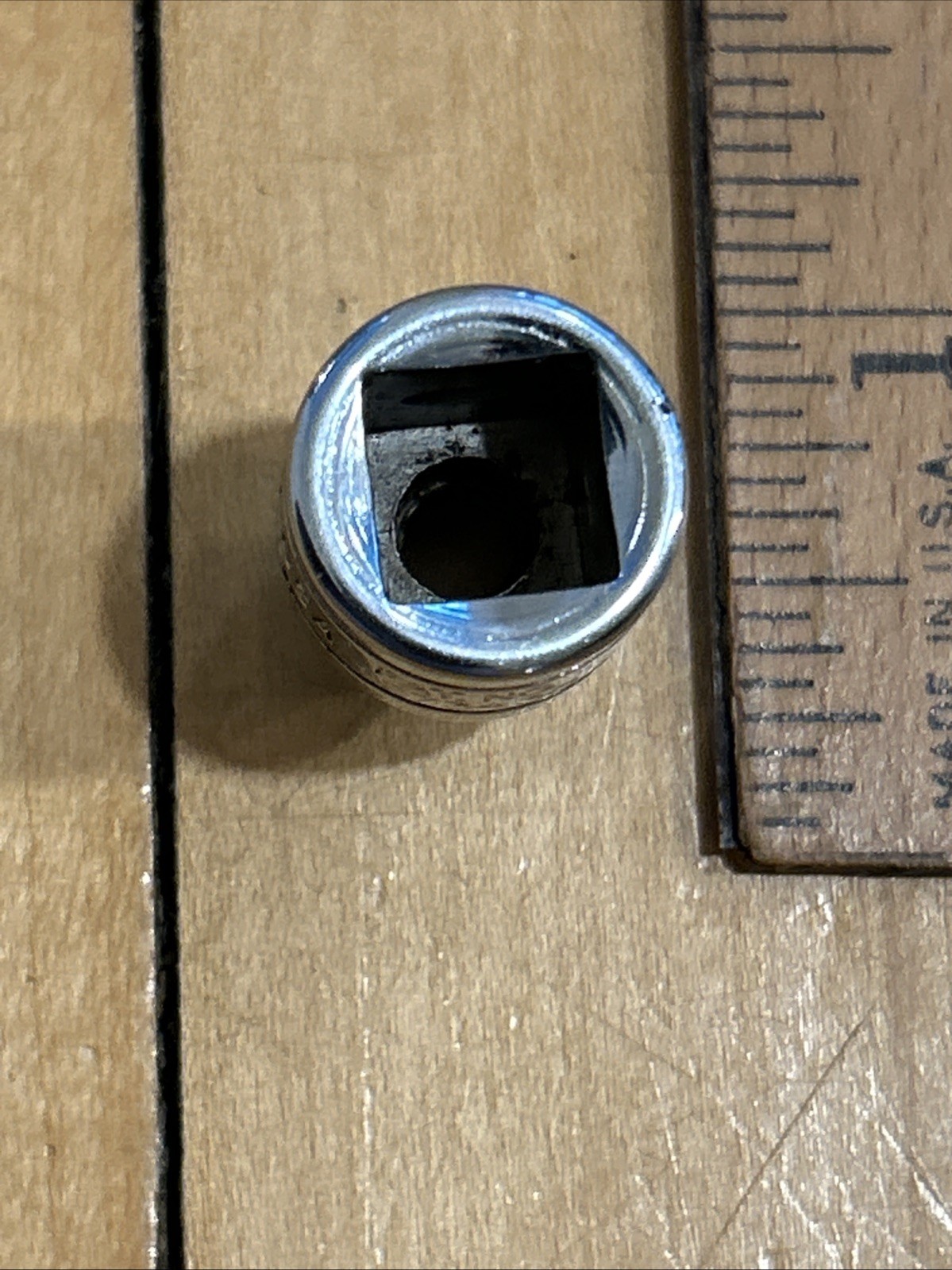 Snap On 3/8″ Drive 1/4″ Shallow 12pt SAE Socket F081 Patent No. 3273430 USA Made