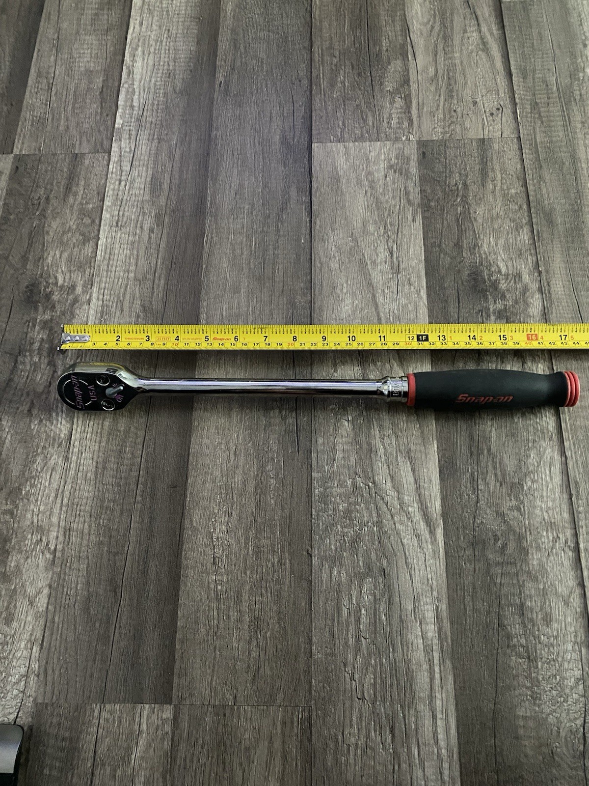 Snap On 1/2″ DriveDual 80Technology Soft Grip LongHandle Ratchet RedSHL80A 17”