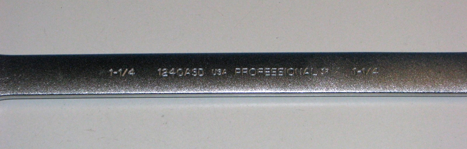 Proto Professional Anti-Slip 1-1/4″ 12 pt Combination Wrench, 1240ASD USA