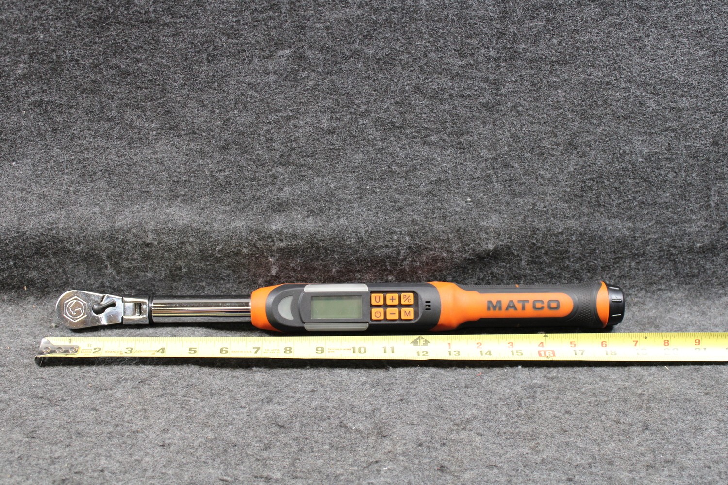 Matco Tools ETWB100FKBM 3/8″ Digital Torque Wrench 10-100LB/FT (463918)