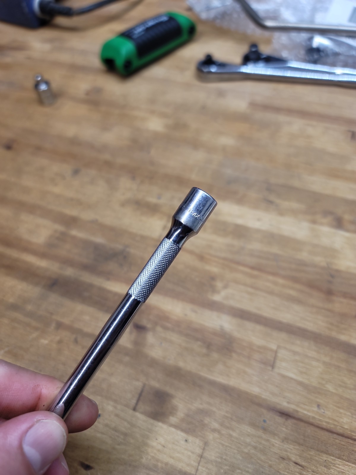 Snap on Tools USA TMXK140 1/4″ Drive 14″ Long Extension Bar Knurled Grip Chrome