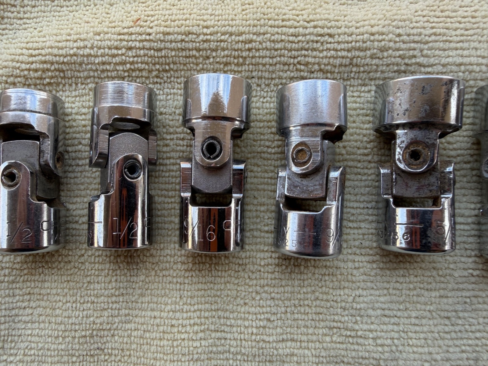 CRAFTSMAN 3/8″ DRIVE SWIVEL SOCKETS – 10 TOTAL- V & G, 7-12 POINT., 3 – 6 POINT