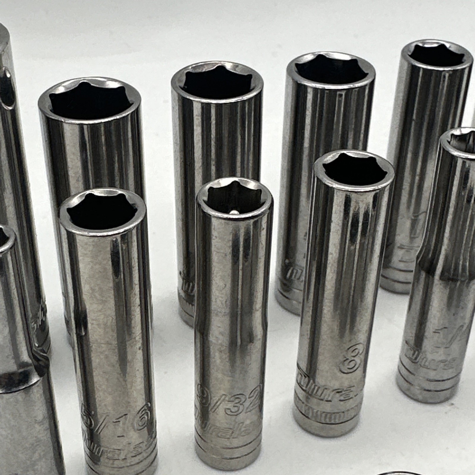 Duralast 29 Piece Socket And Extension Set Loose 3/8” 1/4” Drive