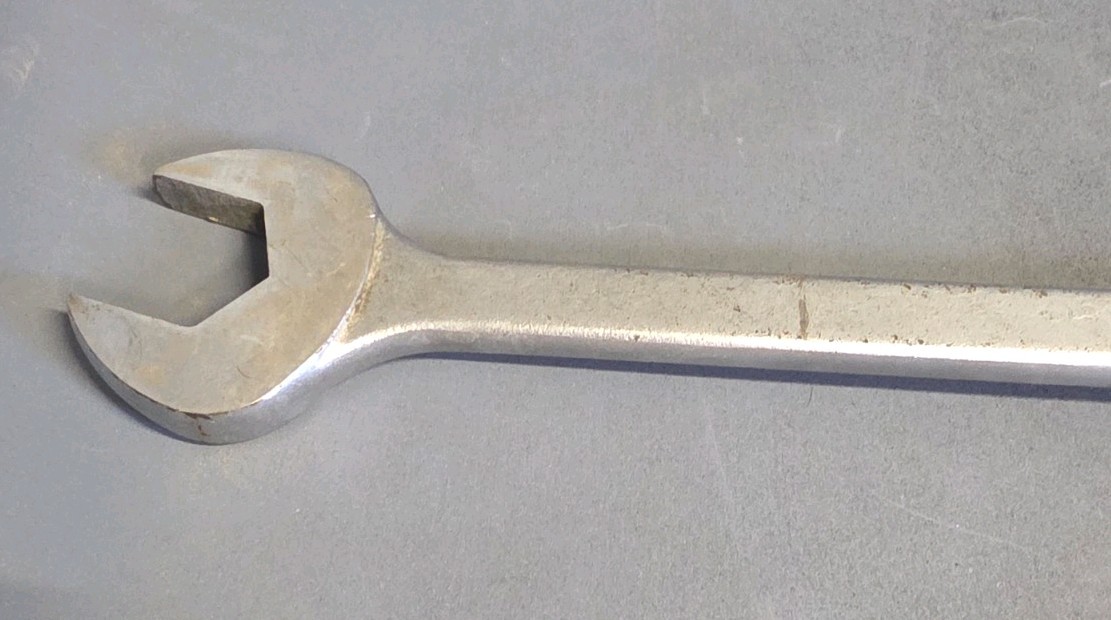Cornwell Tools Vintage 17″ 1-1/4″ 12PT Combination Wrench CW4040