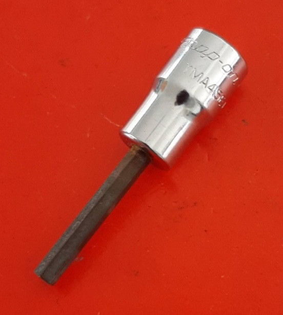 Snap-on Tools USA 1/4″ Drive 9/64″ Hex Bit Socket Driver TMA4.5E Owner Mark