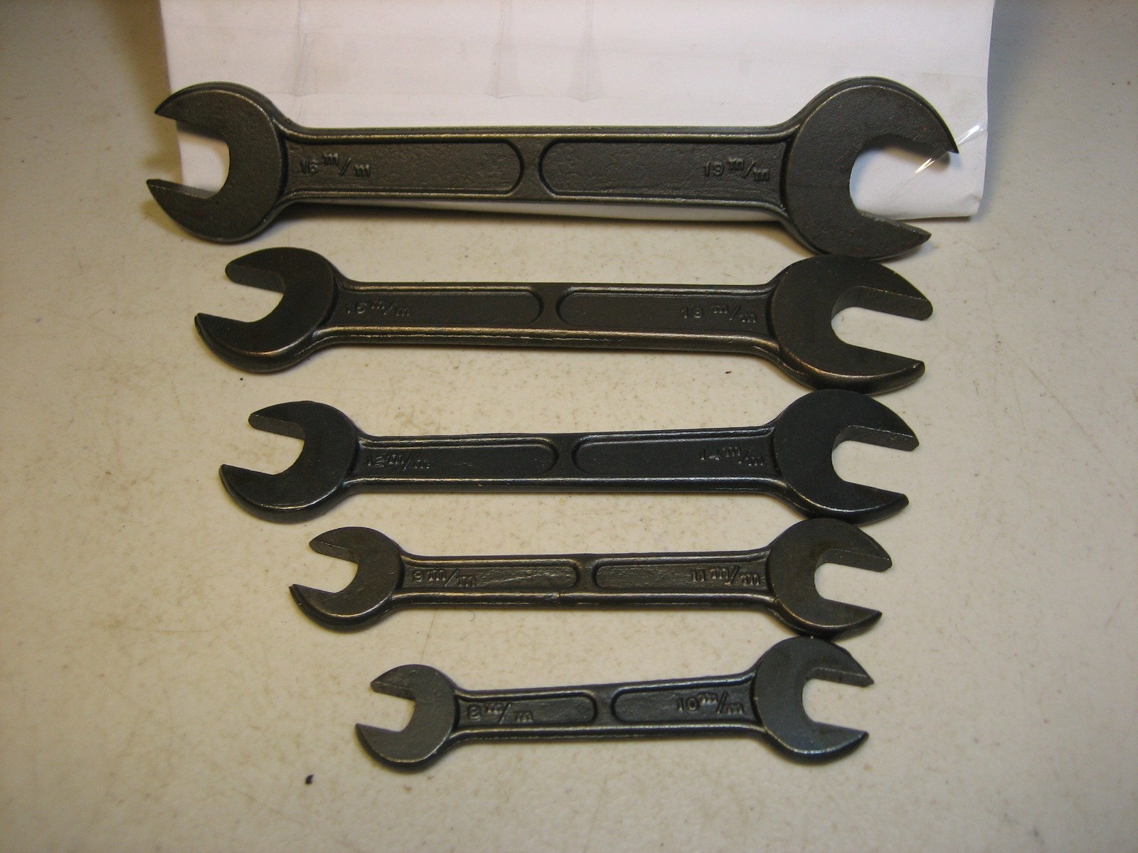 Double Open-End Wrench Set (5 Pcs) (5/16″ -3/4″)=(8mm-19mm) USA