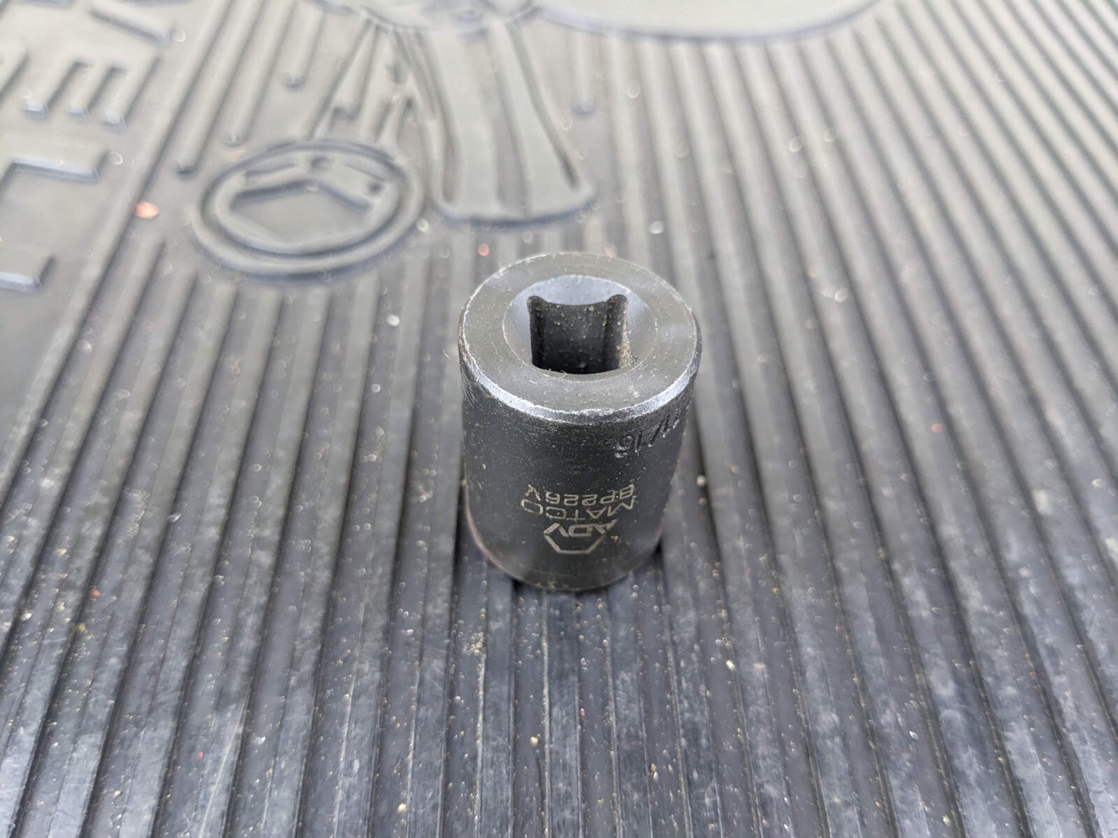 #bb526 MATCO ADV BP226V, 3/8″ Drive, 11/16″ Impact Socket, Shallow, 6 Point
