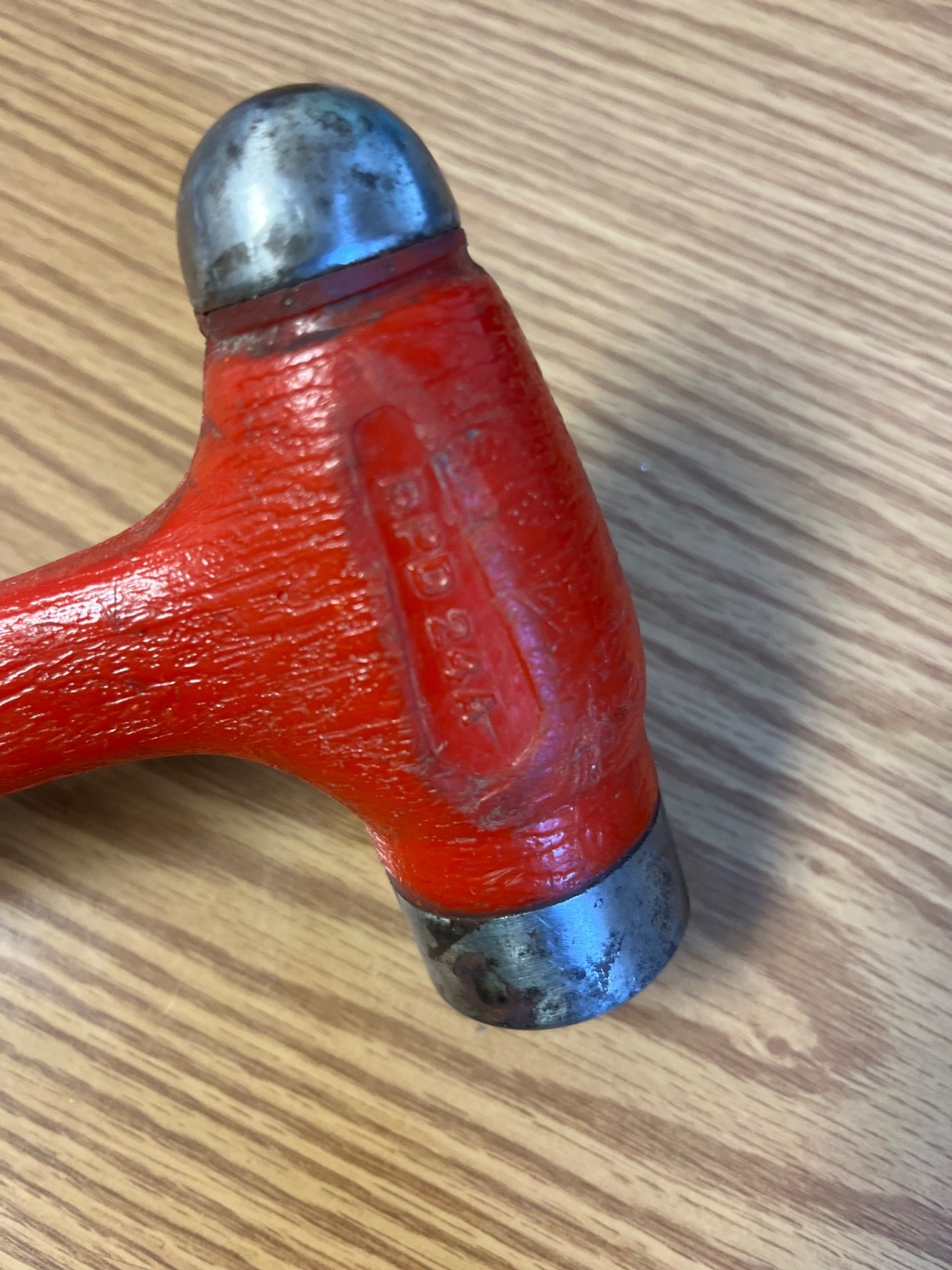 BLUE POINT – BDP24A – DEAD BLOW BALL PEEN HAMMER – RED HANDLE – LOC#235