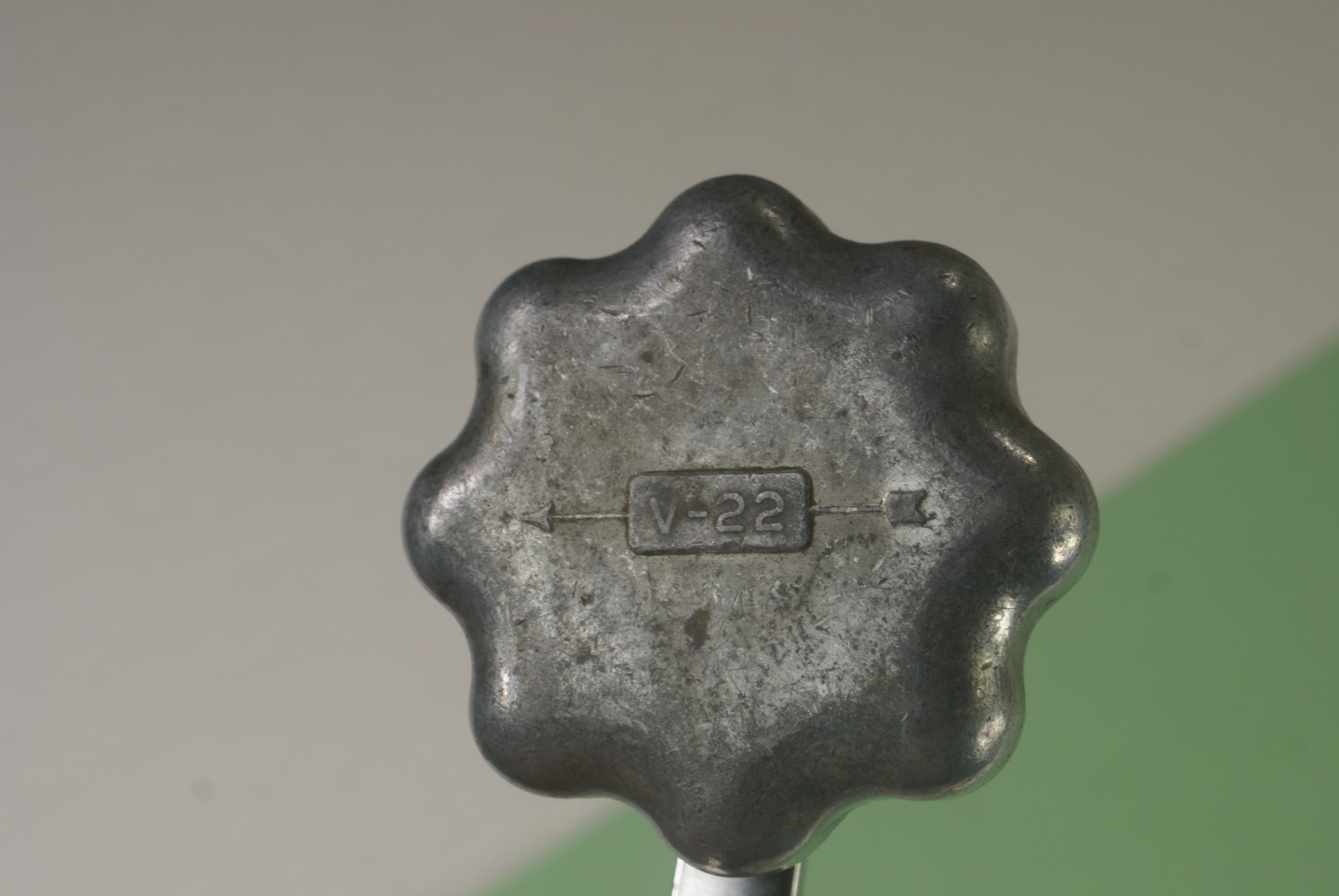 Vintage Snap-On V-22 Specialty Overhead Valve Adjustment Wrench Tool 1/2″ USA
