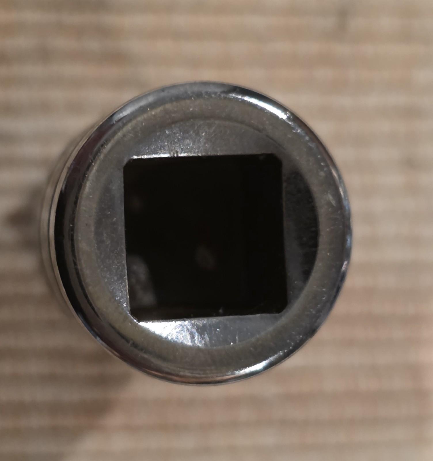 SNAP ON A2A 3/8″ Drive – 1/2″ Socket Adapter USA