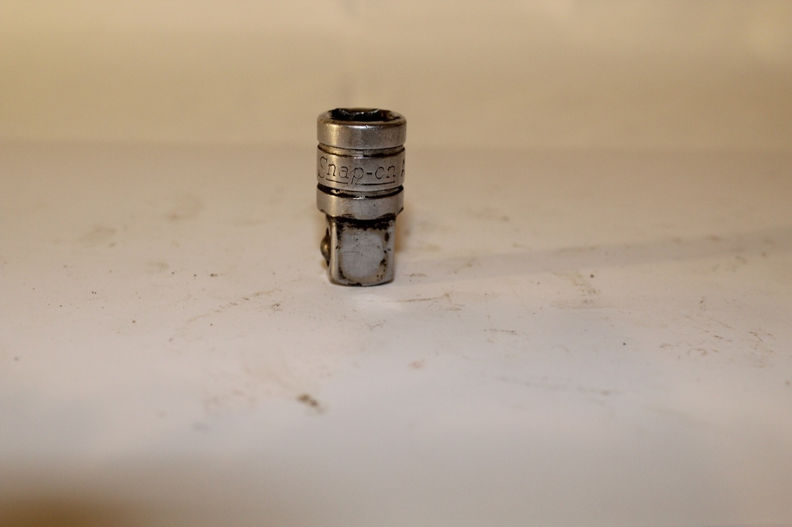 SNAP ON A2A 3/8″ Drive – 1/2″ Socket Adapter USA