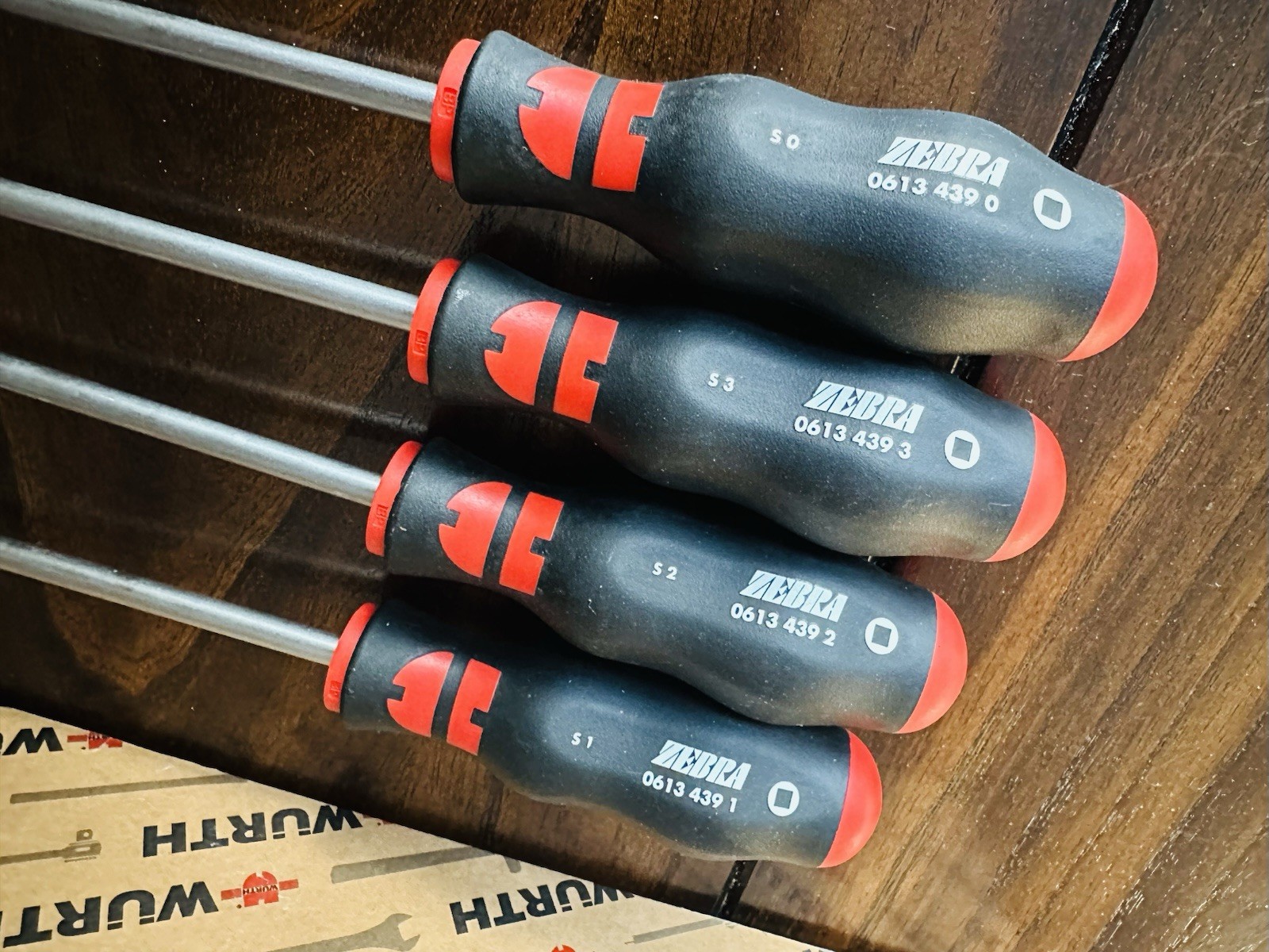 WURTH ZEBRA SQUARE TIP SCREWDRIVER SET 4 PIECES COLOR CODED TIPS NEW IN BOX