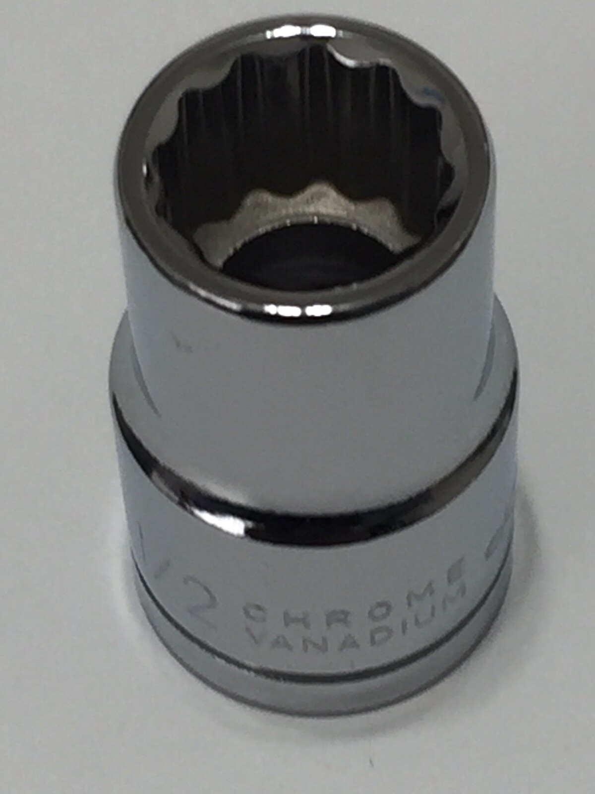 K TOOL INTERNATIONAL KTI SOCKET 1/2” X 1/2” DRIVE 12 POINT STD CHROME KT123516
