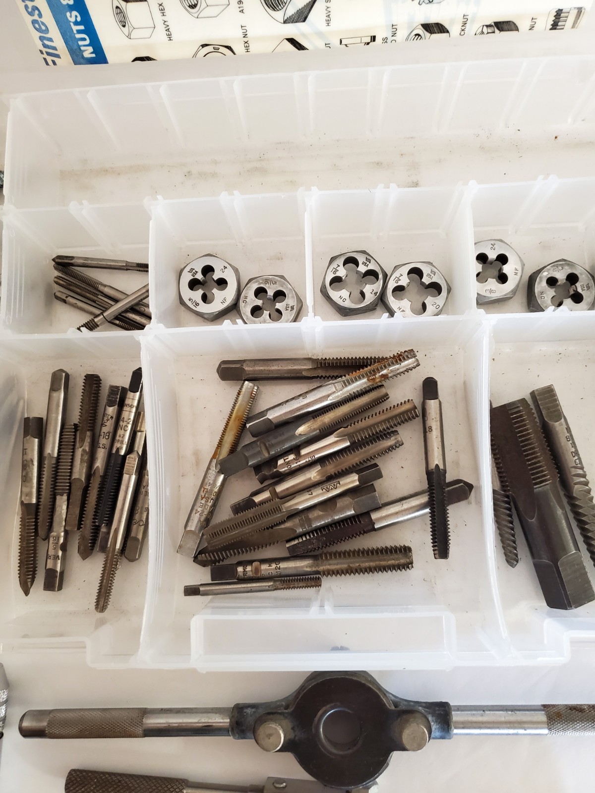 Mixed Lot Of Tap And Die Set Multiple Sizes and Threads W/Case