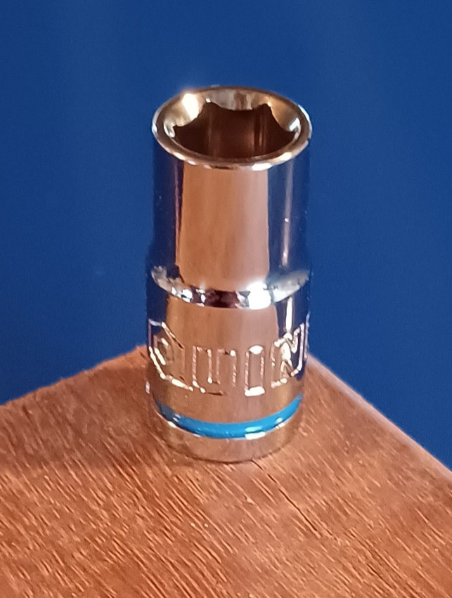 Quinn 1/4″ Drive 6 Pt. Shallow Socket Polished Chrome Pick a Size NEW SAE Metric