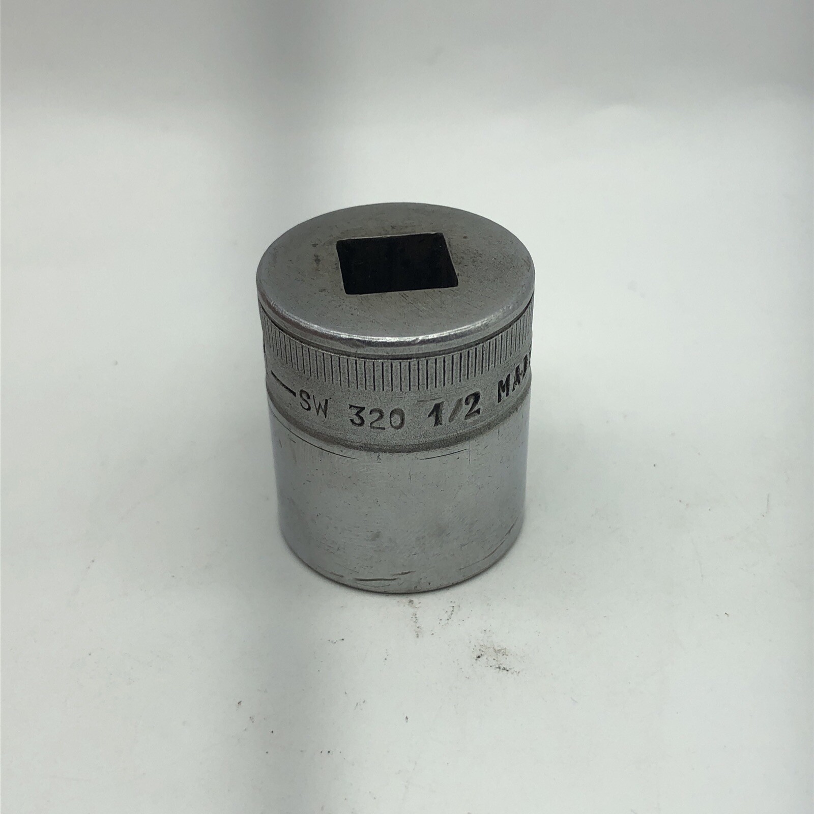 Vintage Snap-on Tools USA 1/2″ Drive 12pt 1″ Socket SW-320 1/2. (HT3)