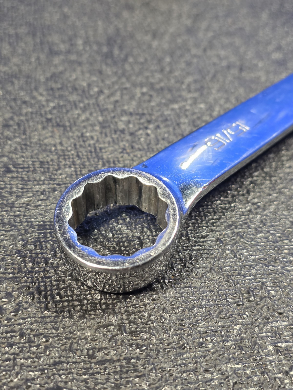 Snap-on Tools OEX30B 15/16″ 12-Point SAE Combination Wrench USA