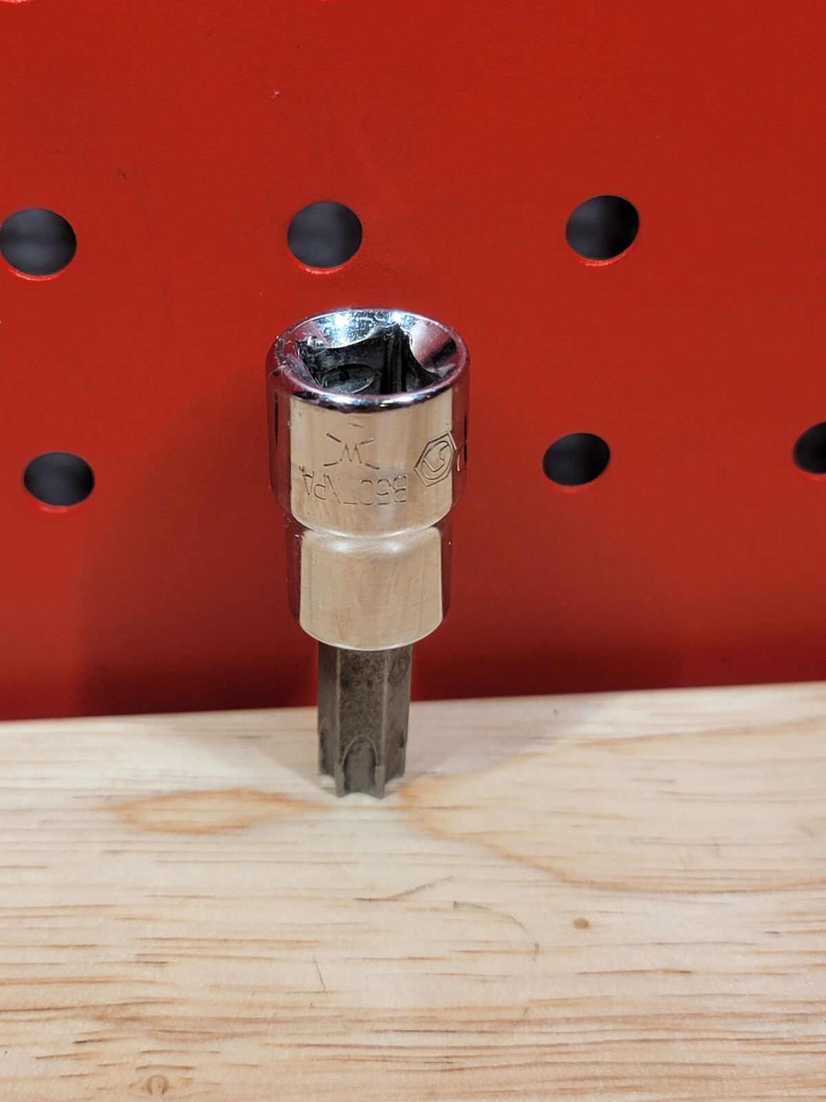 Matco Tools B50TXPA T50 3/8″ Drive Standard Torx Bit Socket Driver USA