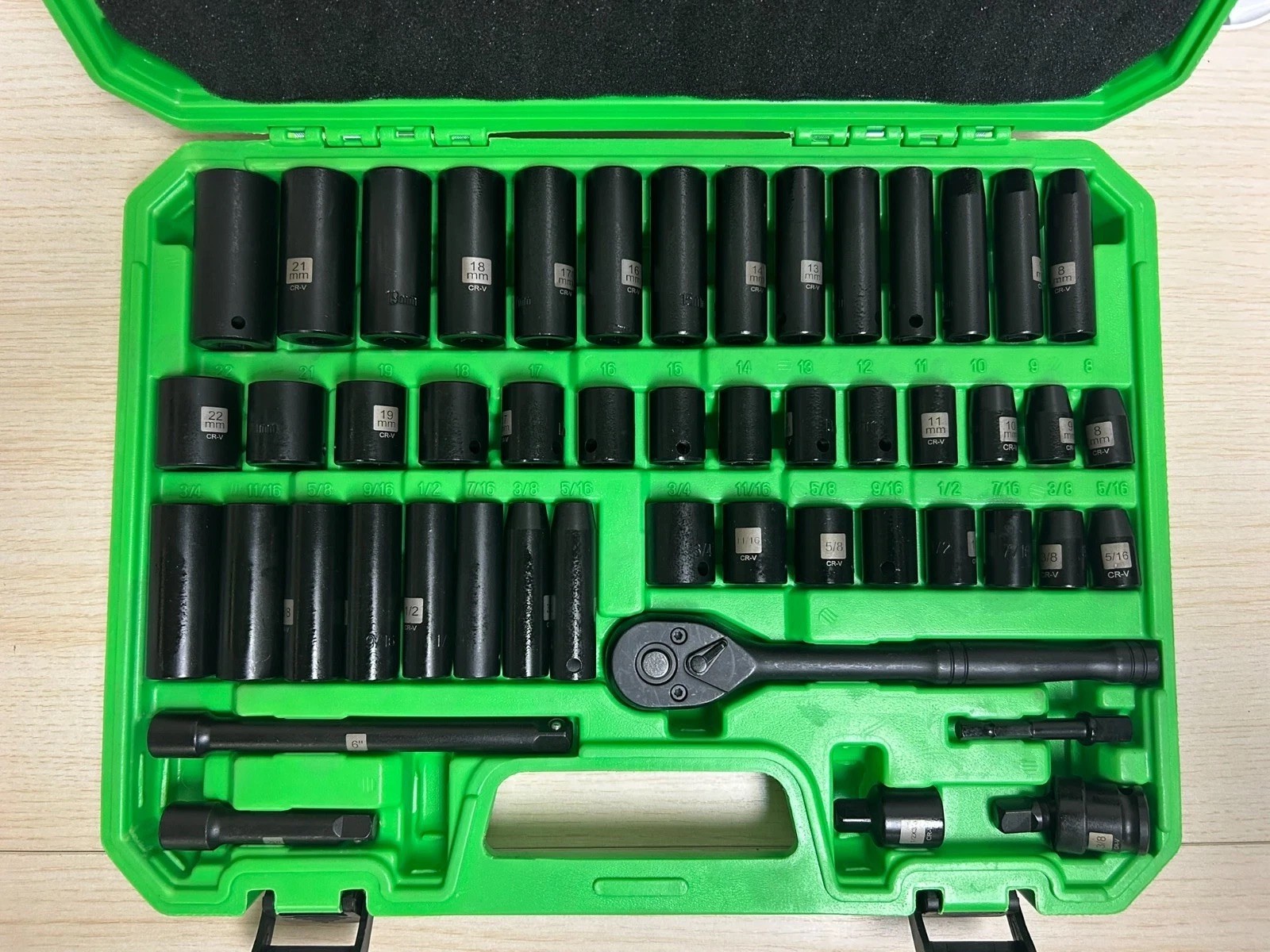 BOURVILL 50-Piece 3/8″ Drive Impact Socket Set