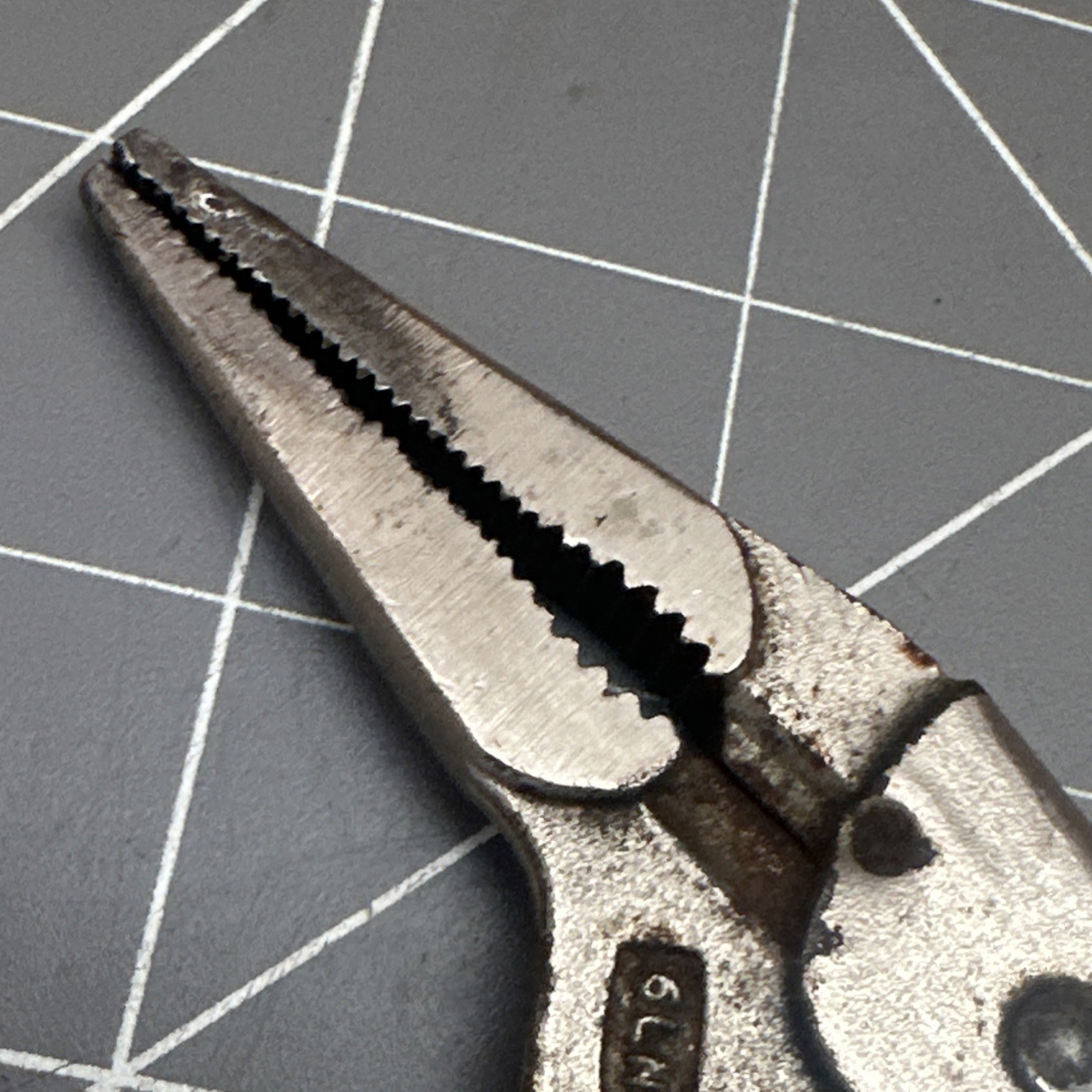 Vintage Peterson Dewitt USA 6″ Long Nose Vise Grip Pliers No 6LN
