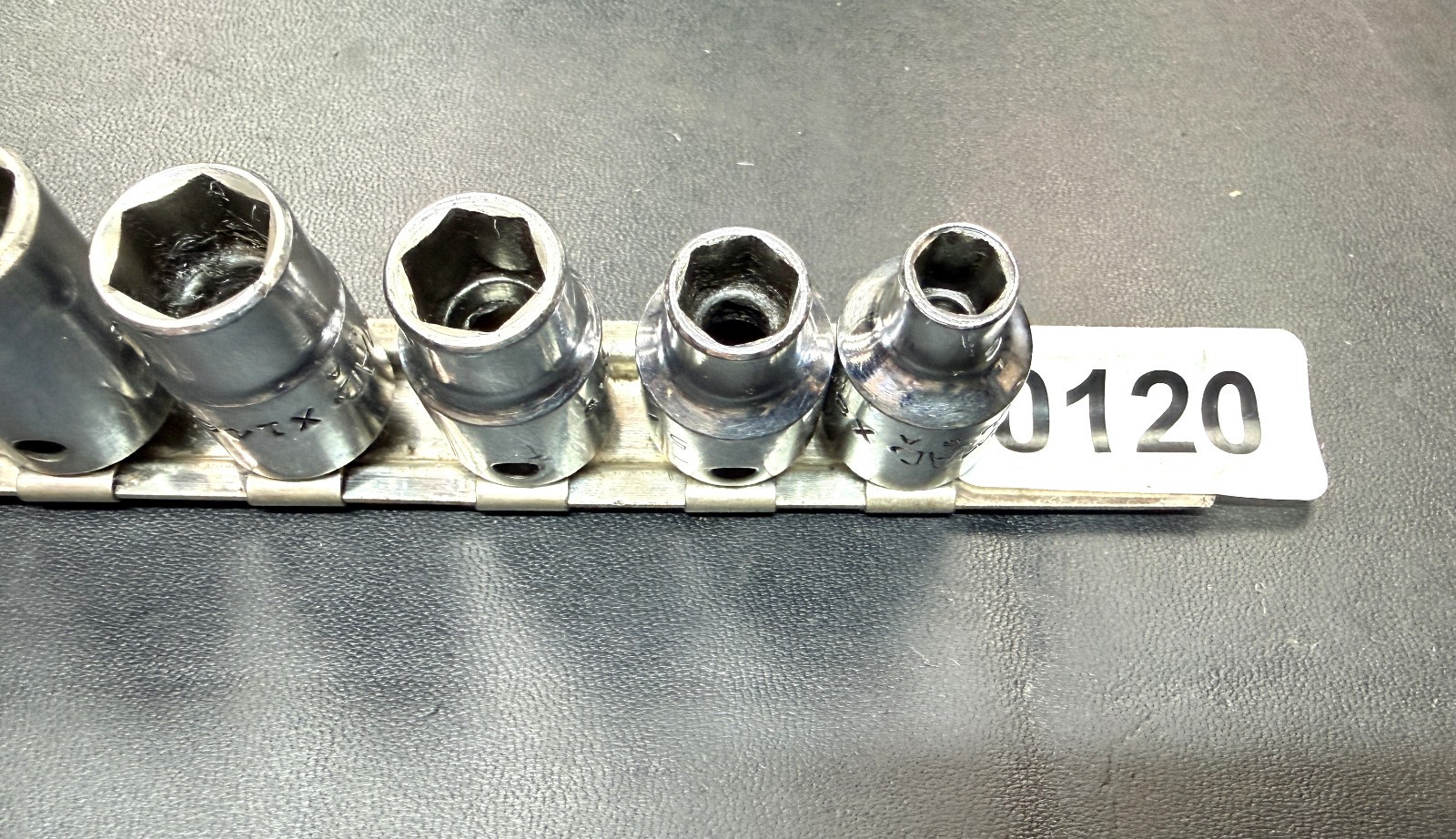 MAC TOOLS X-SERIES 12-PC 6-PT SAE 3/8-DR SHALLOW SOCKET SET 1/4′ – 15/16″ USA