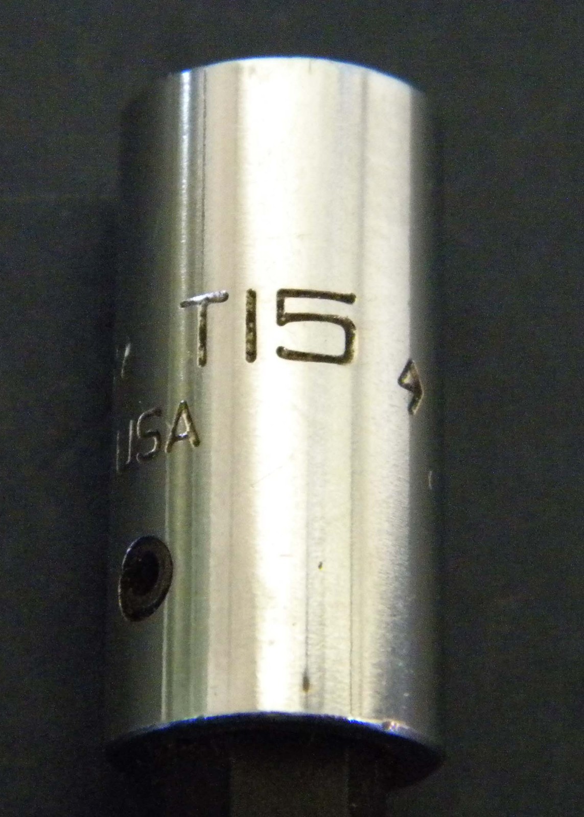 Snap-on Tools TTXL15 1/4″ Drive T15 Long 4″ Torx Bit Chrome Socket Driver, USA