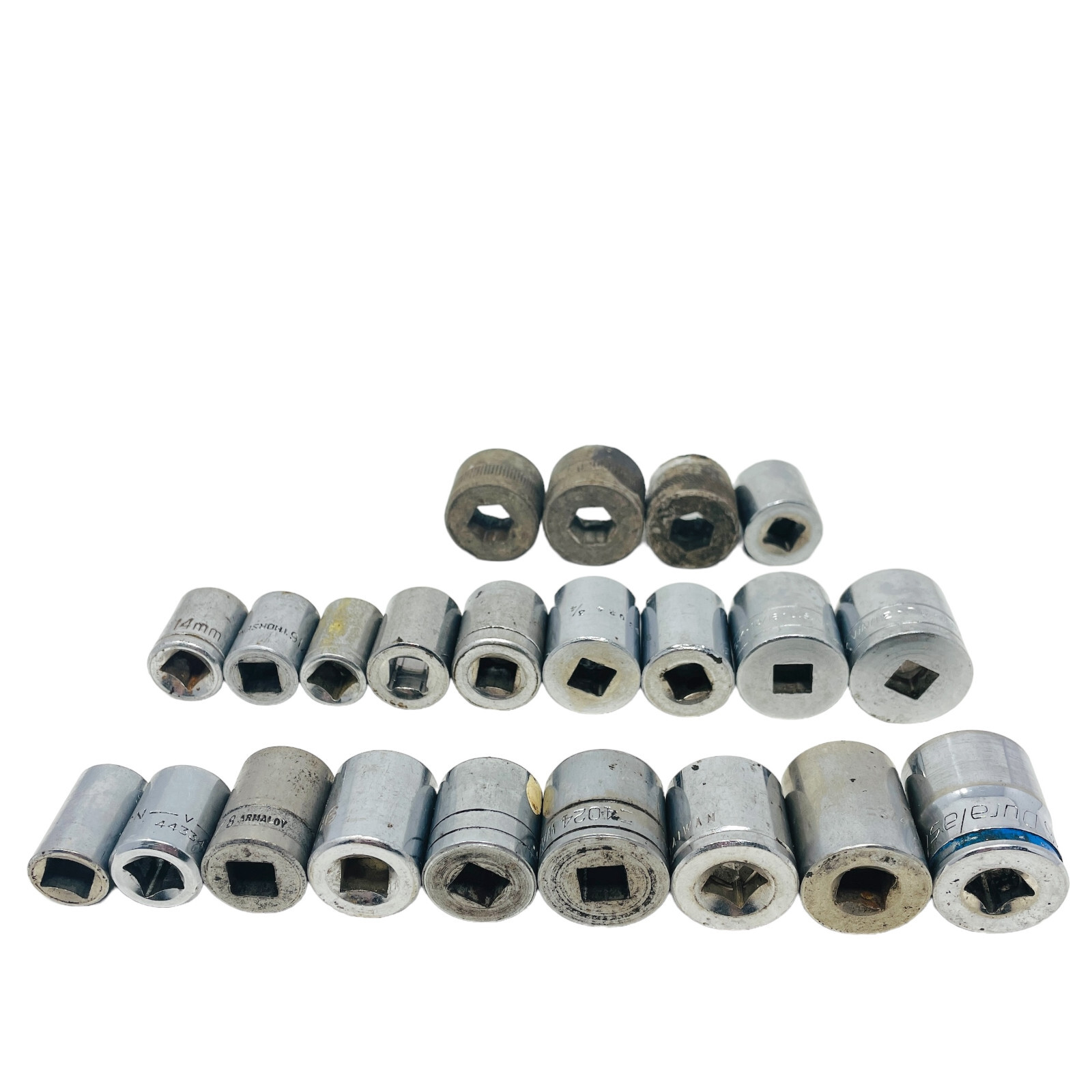 22 Pcs Craftsman, SK and Assorted V 44334 3/4, 14mm, 3/8 in Drive Socket Set