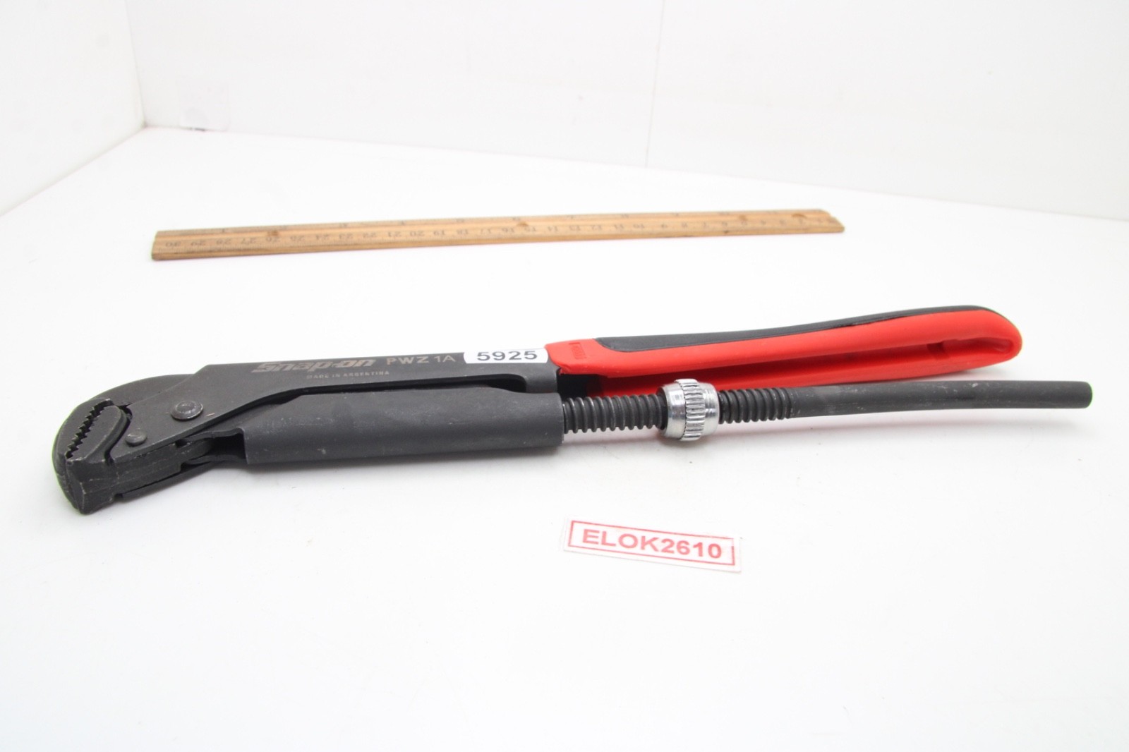 Snap On PWZ1A 12-1/2″ Long Red Soft Grip Adjustable Pipe Wrench Plier