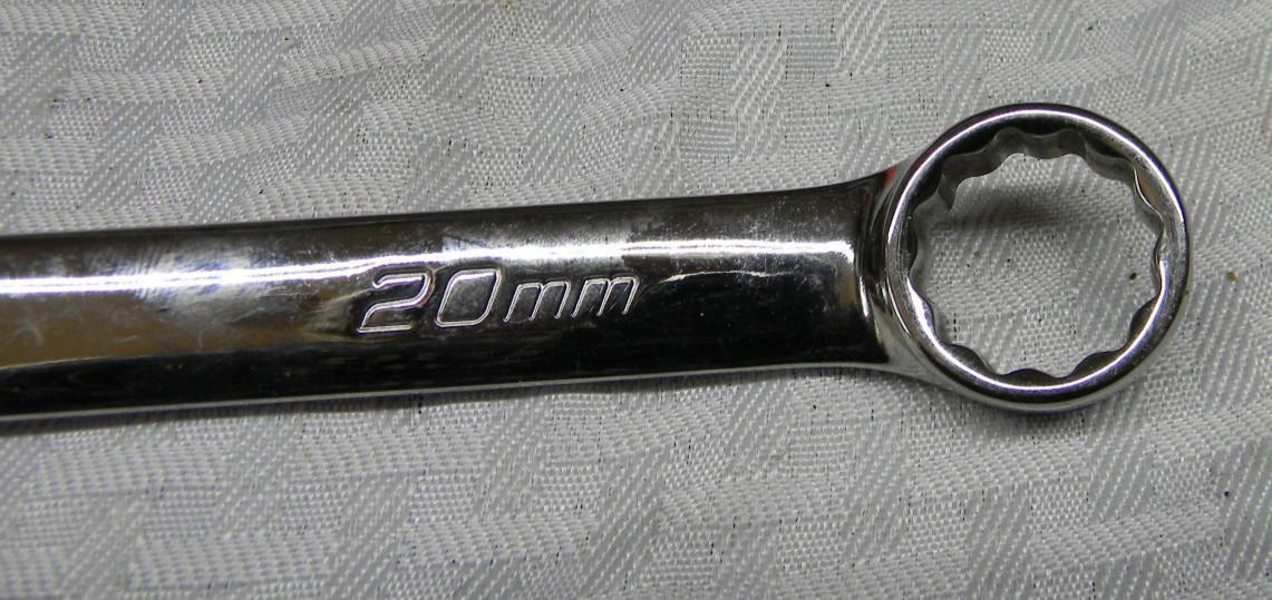 SNAP-ON 20MM METRIC 12PT COMBINATION WRENCH #OEXM200B MADE IN THE USA