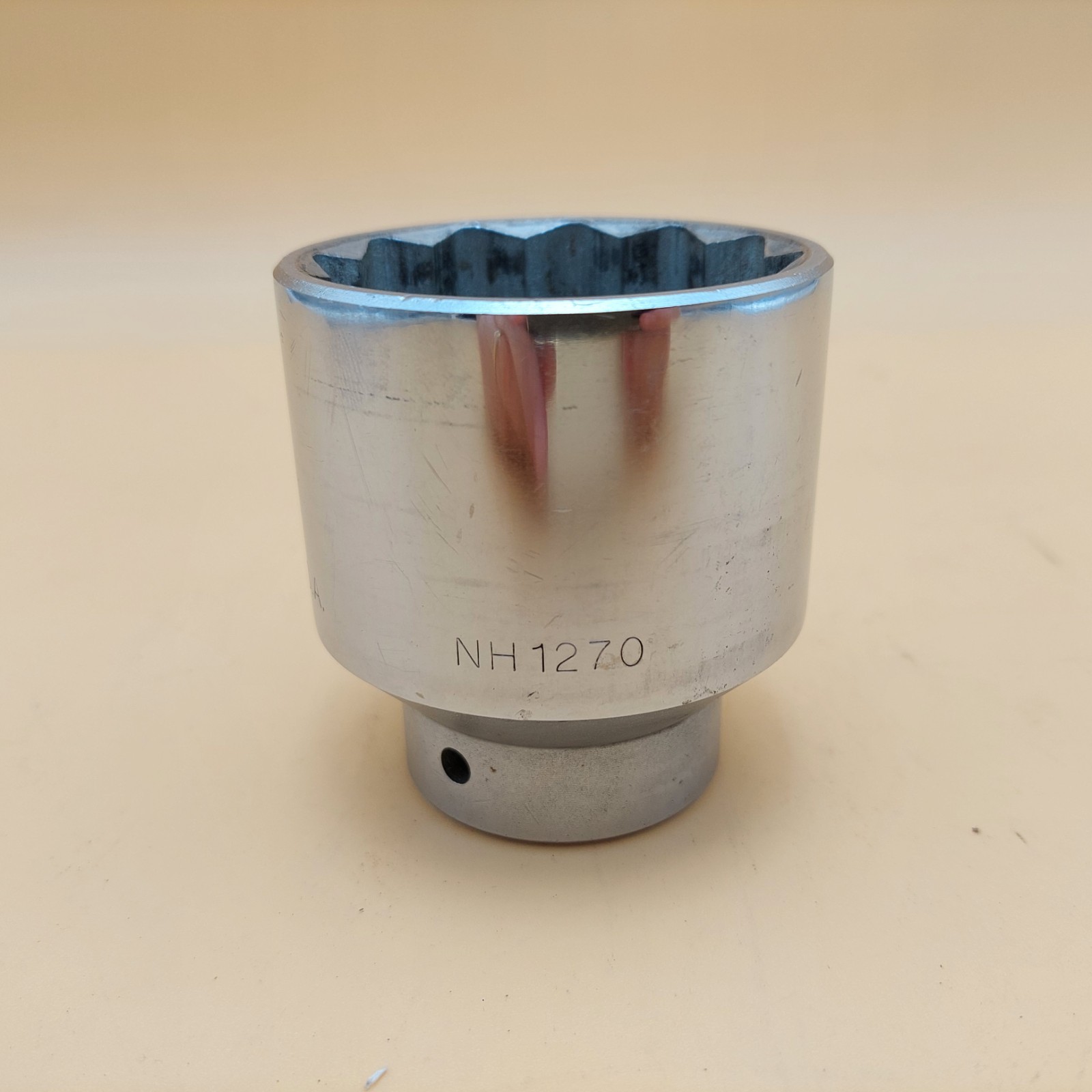 NAPA USA 2-3/16″ 12pt SAE 3/4″ Drive Socket NH1270 Nice Condition