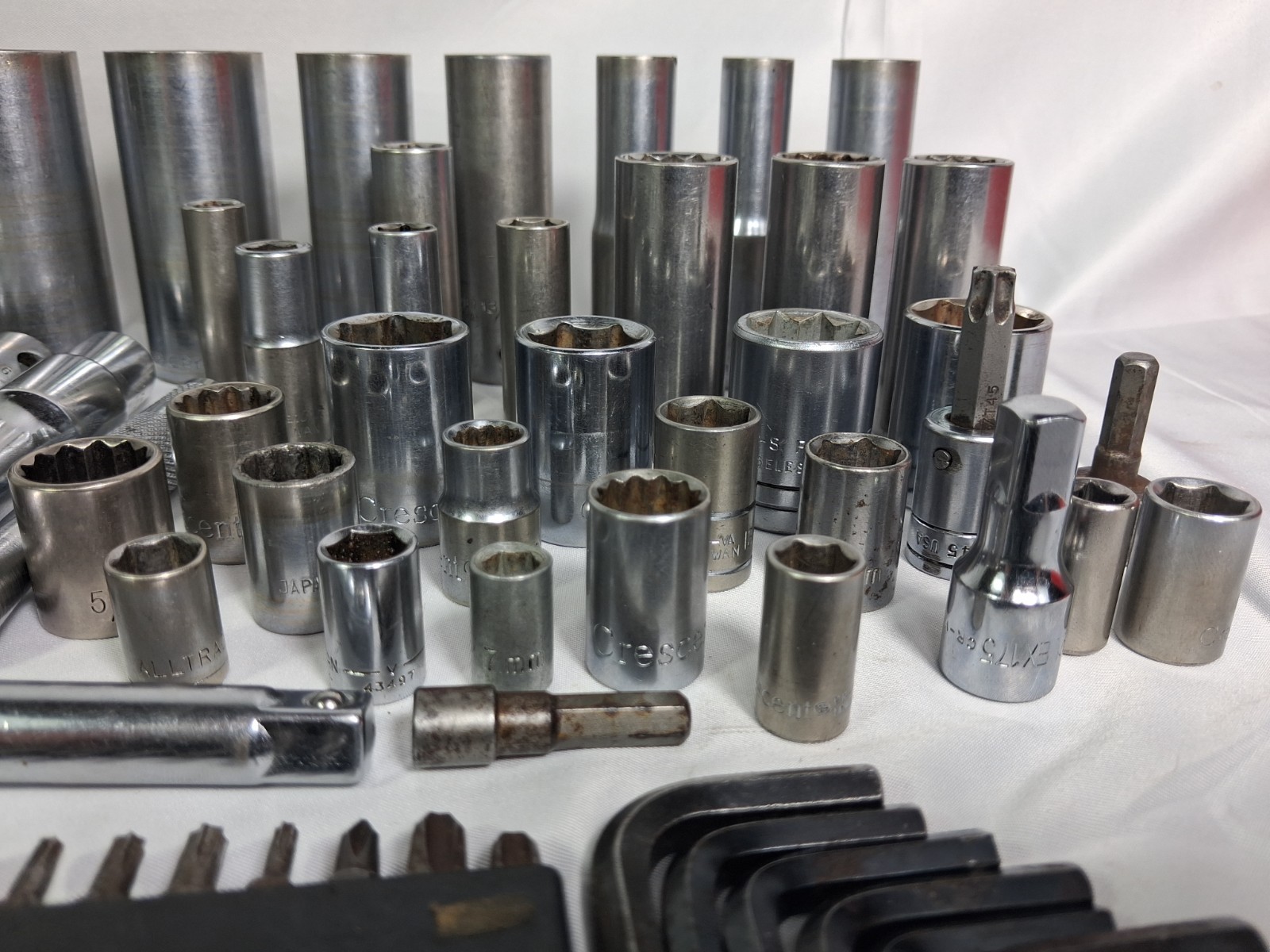 Large Mixed Socket Tool Lot Craftsman Crescent Deep Sockets Extensions Allen…
