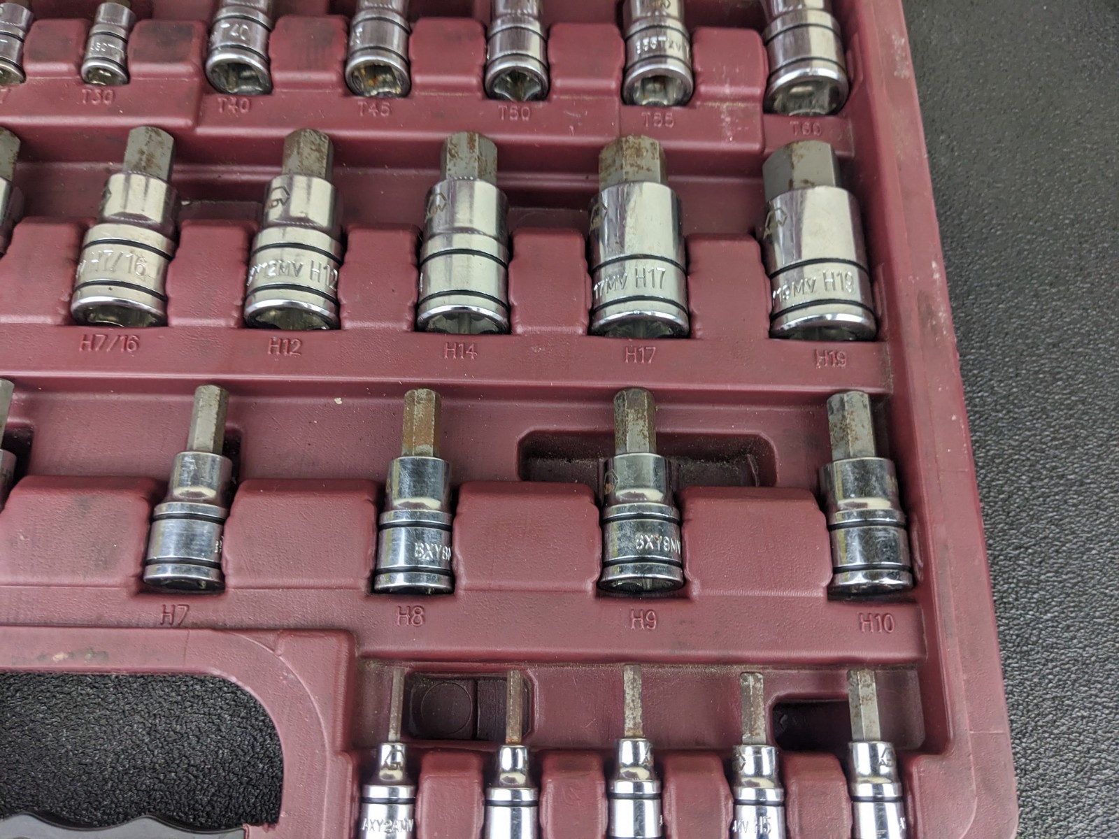 #bo767 Matco Tools 75 Piece Master ADV Hex/Torx Bit Socket Set Model SBS75VA