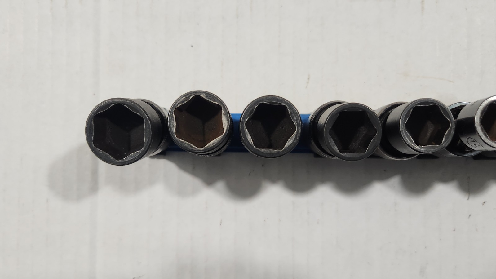 Matco 10-19MM ADV 10 Pc. 3/8″ Metric 6 Point Swivel Universal IMPACT Socket Set