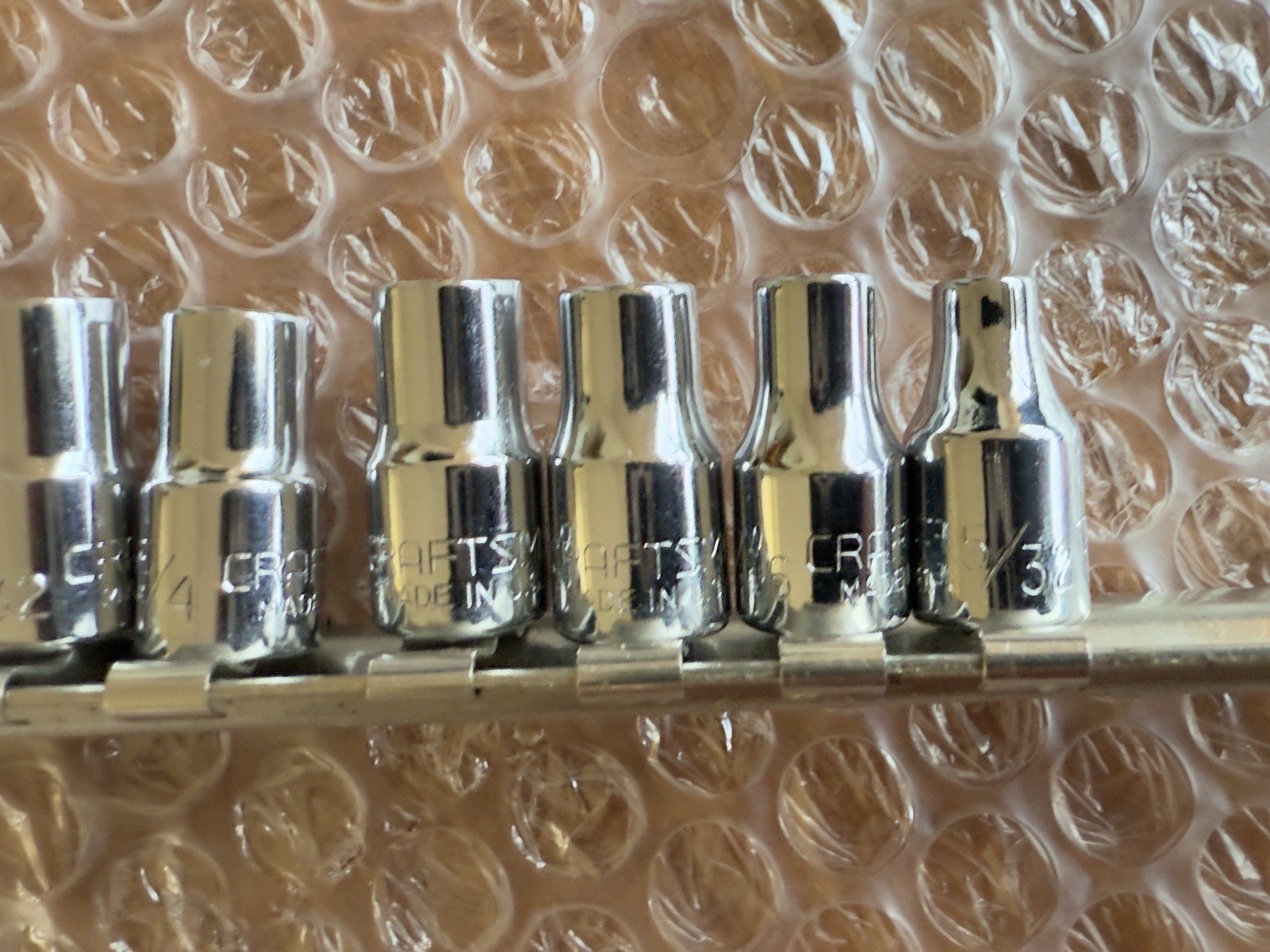Craftsman G Series 1/4” Drive 6pt SAE 5/32” – 1/2” Socket Set w/ Craftsman Rail