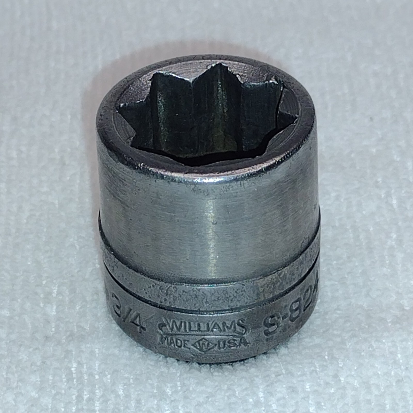 Vintage Williams S-824 Diamond Logo 1/2 Drive 3/4″ 8Pt Socket, Made in USA