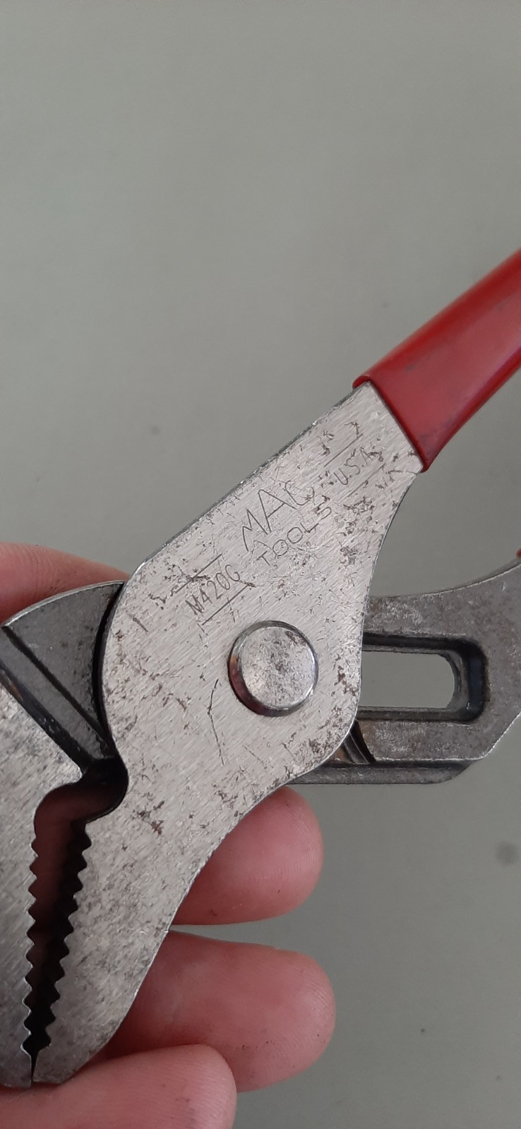 MAC Tools USA Tongue and Groove Water Pump Pliers Model M420G