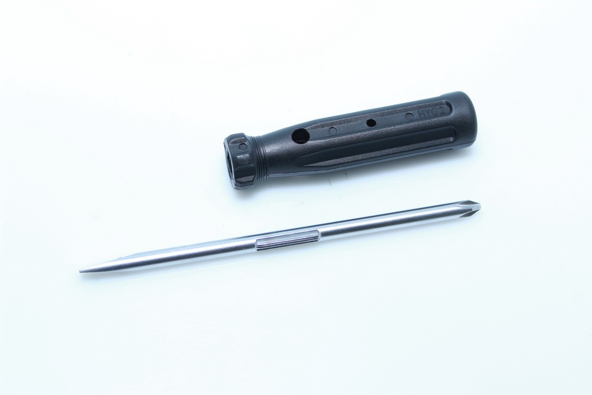 BMW E81 E88 Screwdriver Both Phillips And Flat Heads Genuine 71111179629