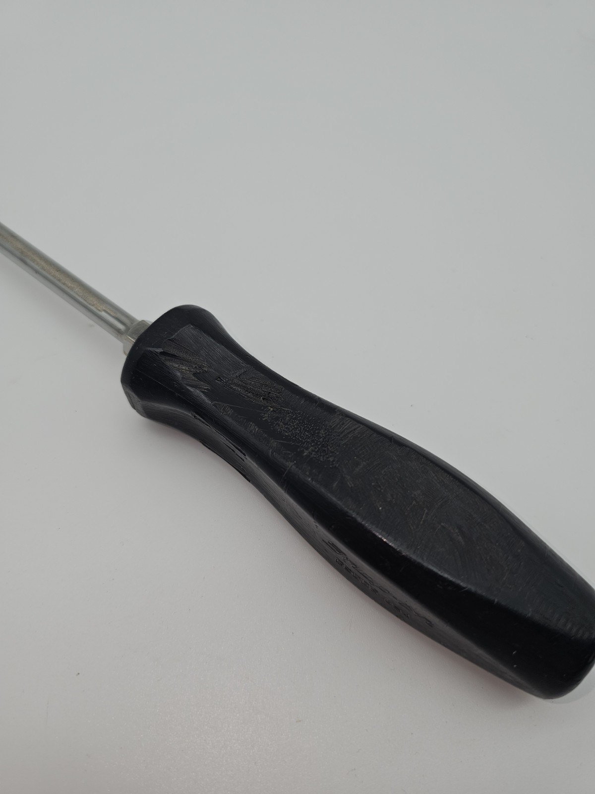 Snap On Tools GSDD6 Flat Blade Screwdriver Black Handle USA