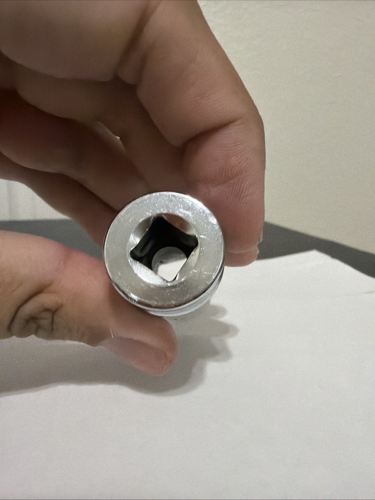 Snap-on 3/8″ Drive 6-Point Metric 19 mm Flank Drive Deep Socket SFSM19