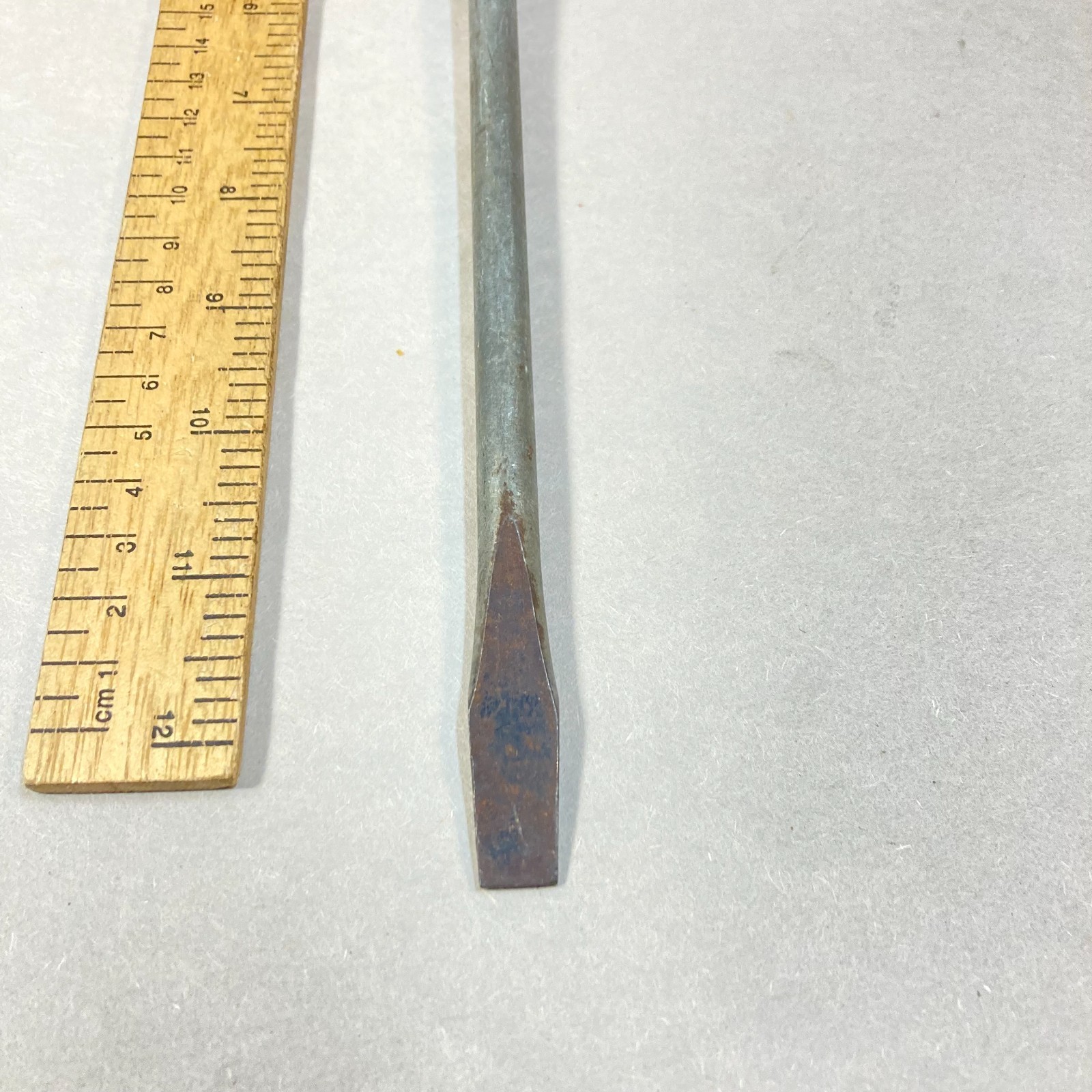 Vintage Crescent Tool Co. Flat Slotted Screwdriver 8″ Wood Handle #K308 USA