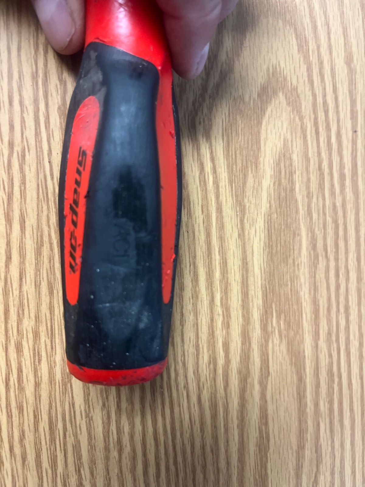 SNAP ON – SGD8B 13.5″ LONG RED/BLACK COMFORT GRIP HANDLE – LOOKS GOOD LOT#14*