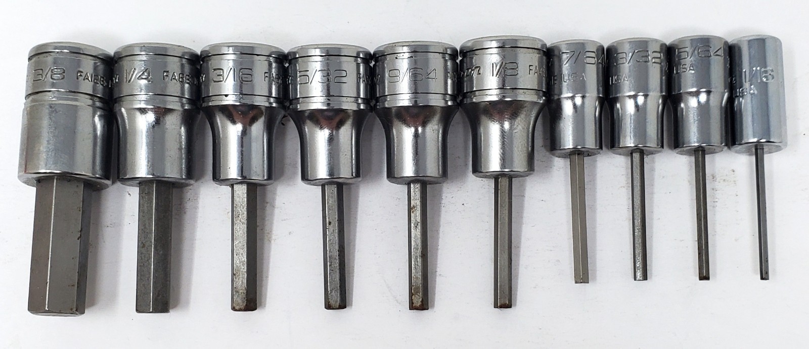 Snap-On 212EFTAY – 10pc Combo Drive SAE Hex Driver Bit Socket Set – Incomplete