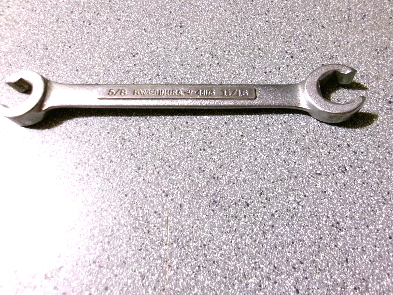 USA Craftsman 44173 5/8″ – 11/16″ Line wrench -V- series VG Condition gco