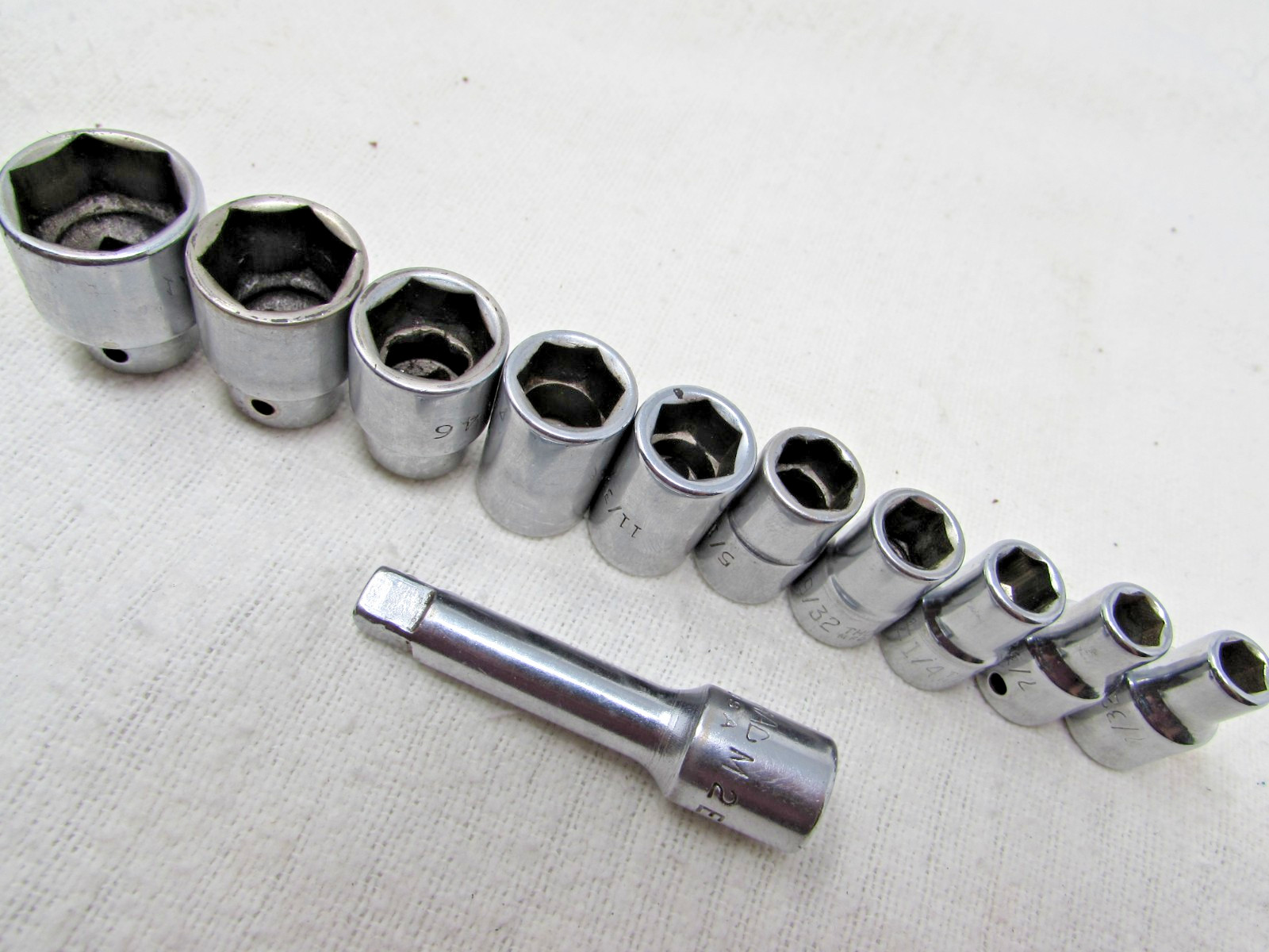 Vintage Made in USA Mac Tools M Series SAE 1/4″ Drive 11 Piece Socket Set