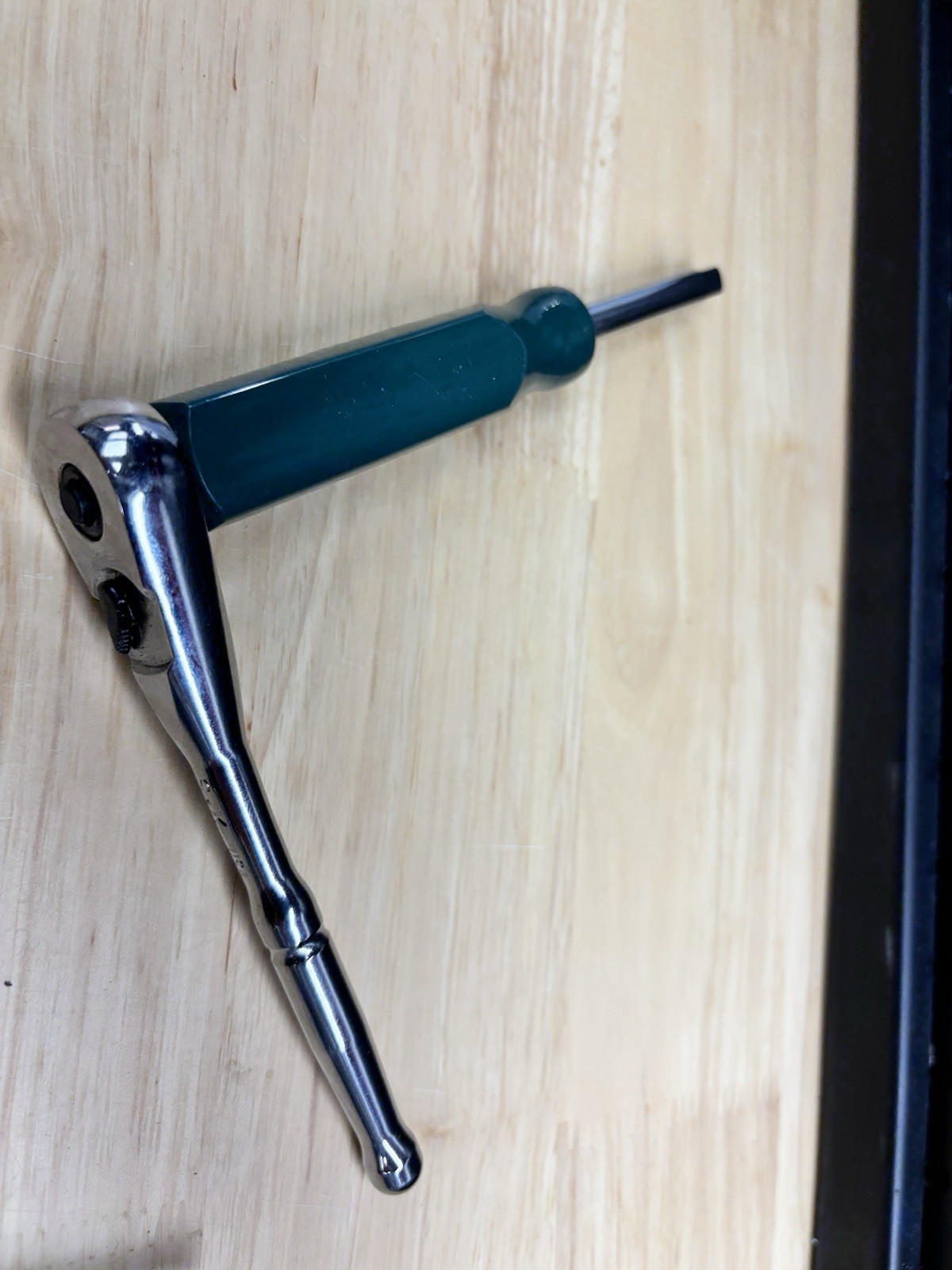 SK TOOLS SureGrip Screwdrivers & 1/4 Drive Ratchet Lot
